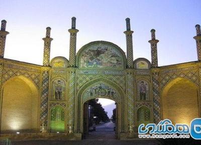 سند مالکیت دروازه ارگ سمنان به نام اداره کل میراث فرهنگی استان سمنان صادر شد